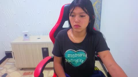       online show from October 14, 2025, 12:06 pm