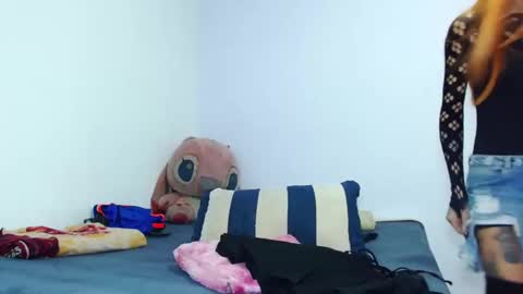 Emily  IGEmmily Baussa online show from October 31, 2025, 9:38 pm