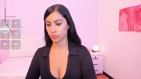 Snapshot of emily_roux chatting on September 10, 2025, 1:27 am EMILY online show from September 10, 2025, 1:27 am