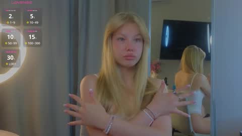 Snapshot of emily_shepard chatting on September 15, 2025, 2:11 am emily shepard online show from September 15, 2025, 2:11 am