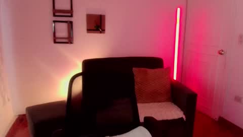 Emily  Swan online show from February 27, 2025, 4:21 pm