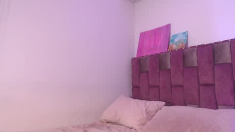 Snapshot of emily_w2 chatting on September 17, 2025, 3:41 am emily_w2 online show from September 17, 2025, 3:41 am