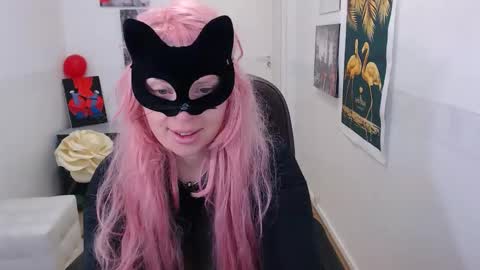 Emily online show from February 15, 2025, 6:33 am