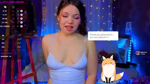 artist Emily online show from February 4, 2025, 3:44 am