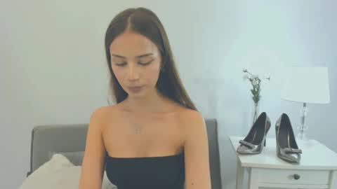 EmilyCharming online show from February 8, 2025, 9:24 am