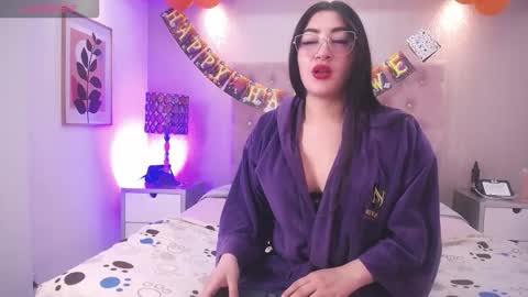 EMILY  online show from October 23, 2025, 4:12 am