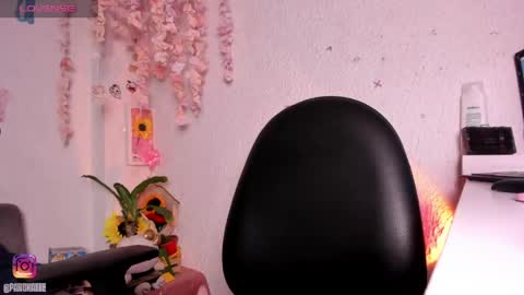 Emily online show from May 16, 2026, 4:20 am