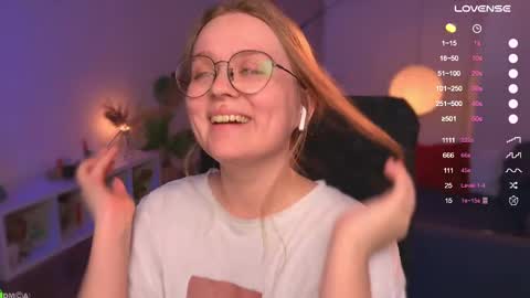 Emily  online show from March 4, 2025, 6:07 pm