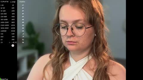 Emily  online show from September 14, 2025, 12:04 pm