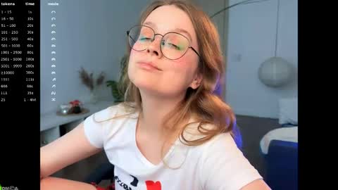 Emily  online show from May 28, 2026, 12:57 pm