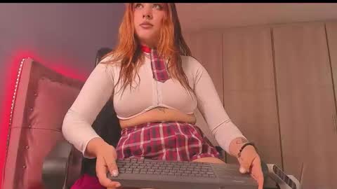 rosse foxter online show from January 10, 2026, 9:41 pm