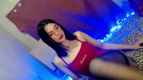 Snapshot of emilyfuckers chatting on January 3, 2025, 12:00 am ariane online show from January 3, 2025, 12:00 am