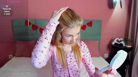Snapshot of emilymagnificent chatting on February 7, 2026, 1:53 am emilymagnificent online show from February 7, 2026, 1:53 am