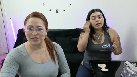 Snapshot of emilyriskhot chatting on September 14, 2025, 4:06 pm emily friends online show from September 14, 2025, 4:06 pm