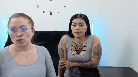 Snapshot of emilyriskhot chatting on September 21, 2025, 4:08 pm emily friends online show from September 21, 2025, 4:08 pm