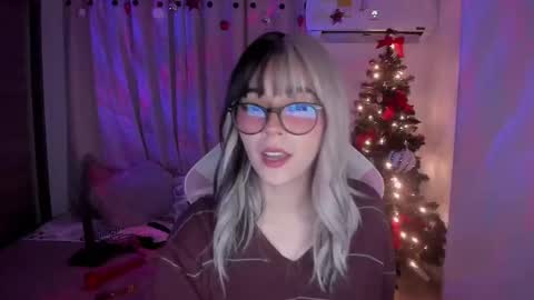 EMILY online show from January 11, 2025, 7:39 am