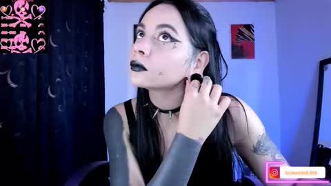  Emily Support me to have 100 likes plx online show from November 13, 2025, 7:35 pm