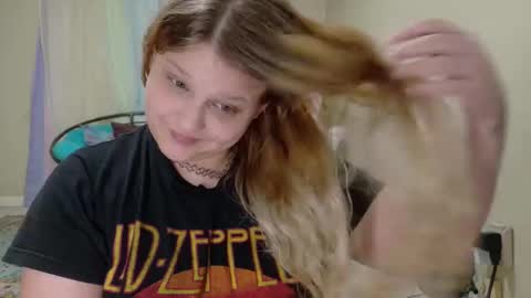 emily haze online show from November 4, 2025, 1:38 am