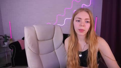  MY NAME IS Emily WELCOME EVERYONE I WILL BE HAPPY TO GIVE YOU WHAT YOU HAVE DREAMED OF FOR SO LONG online show from December 18, 2025, 2:56 pm