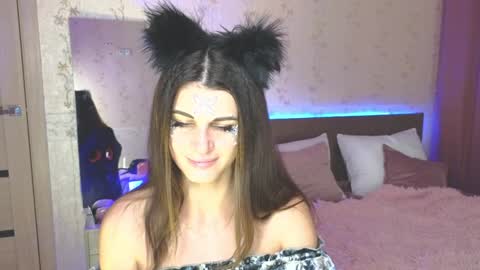 Snapshot of emilytucker chatting on December 20, 2024, 1:36 am Emily online show from December 20, 2024, 1:36 am