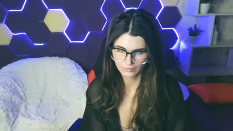 Snapshot of emilytucker chatting on January 15, 2025, 10:38 am Emily online show from January 15, 2025, 10:38 am