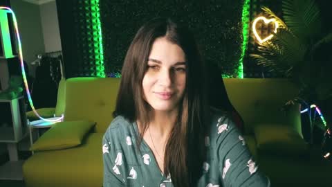 Snapshot of emilytucker chatting on January 30, 2025, 1:33 am Emily online show from January 30, 2025, 1:33 am