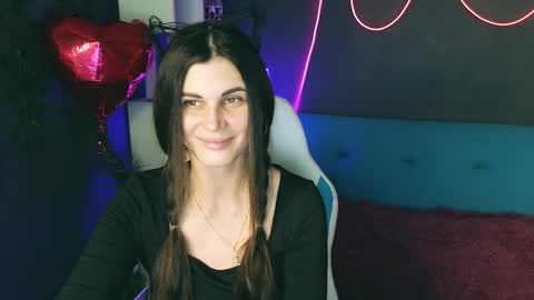 Snapshot of emilytucker chatting on March 1, 2025, 5:09 am Emily online show from March 1, 2025, 5:09 am