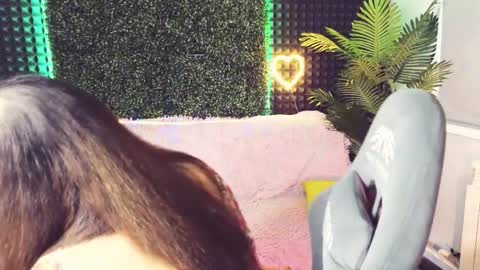 Snapshot of emilytucker chatting on September 13, 2025, 2:11 am Emily online show from September 13, 2025, 2:11 am