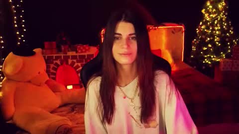 Snapshot of emilytucker chatting on January 11, 2026, 2:49 am Emily online show from January 11, 2026, 2:49 am