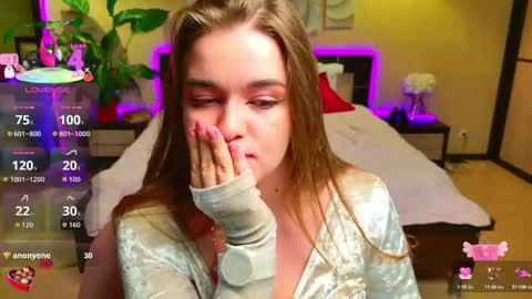 Snapshot of emilywhisperawesome chatting on September 13, 2025, 10:31 pm emilywhisperawesome online show from September 13, 2025, 10:31 pm