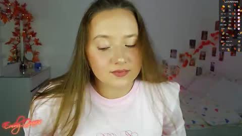 Emily online show from October 2, 2025, 9:44 pm