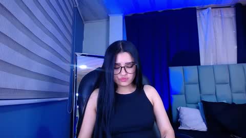 Emily  online show from November 22, 2025, 3:38 am