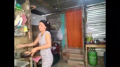 L i a    time online 7am - 1pm Gtm-5  online show from February 18, 2026, 2:46 pm