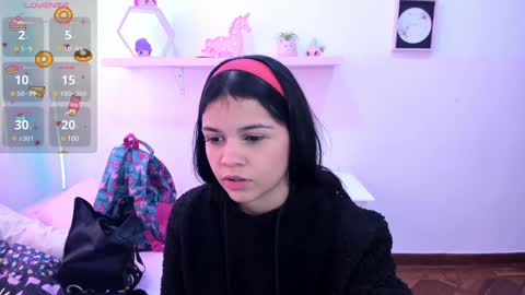 emma  online show from December 4, 2024, 5:55 pm