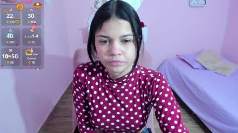 emma  online show from December 10, 2024, 7:22 pm