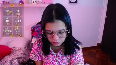 emma  online show from January 16, 2025, 1:47 pm