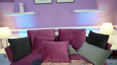 emma__walkerr_ online show from March 4, 2025, 1:12 am