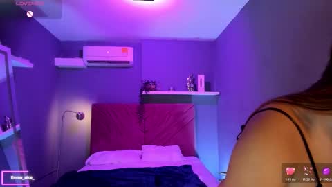 Snapshot of emma_alice_ chatting on January 6, 2026, 10:41 am Alice online show from January 6, 2026, 10:41 am