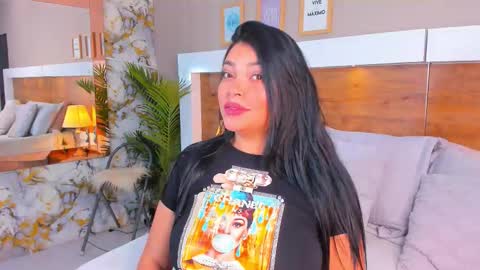 Snapshot of emma_bakker_ chatting on December 22, 2025, 12:02 pm Emma online show from December 22, 2025, 12:02 pm