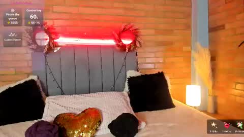 Hey Im EmmaHelp me reach 100 likes online show from July 5, 2026, 1:07 pm
