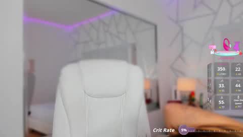 Emma online show from September 19, 2025, 7:58 pm