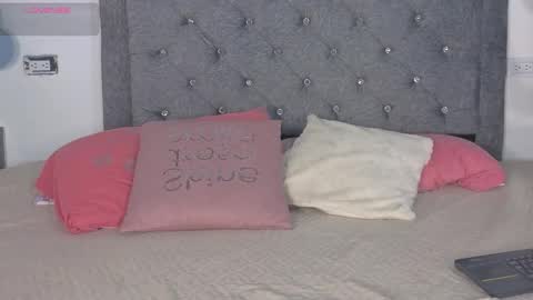 Emma online show from December 22, 2025, 2:08 am