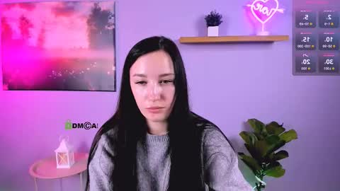 emma_blooom online show from November 19, 2025, 9:53 am