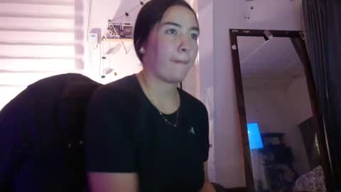 Snapshot of emma_johnson_ chatting on January 13, 2025, 3:01 am emma_johnson_ online show from January 13, 2025, 3:01 am