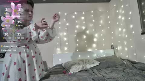 emma_just online show from May 21, 2026, 8:43 am