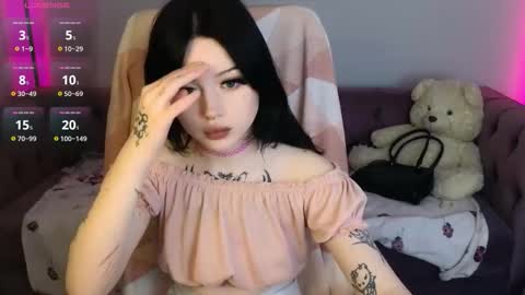 emma_kirks online show from January 7, 2026, 10:29 am