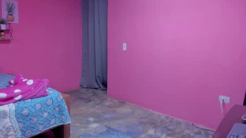 whises lits        online show from February 19, 2025, 3:16 pm