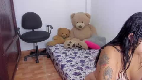 whises lits        online show from October 7, 2025, 1:08 pm