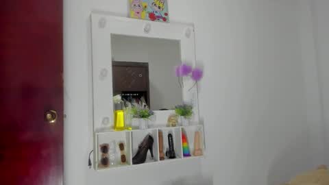 whises lits        online show from October 14, 2025, 11:33 am