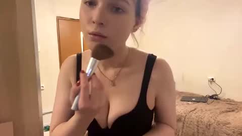 Snapshot of emma_loveyou chatting on December 14, 2024, 3:15 pm emma_loveyou online show from December 14, 2024, 3:15 pm